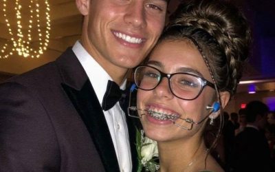 El chico más popular de la escuela invitó a mi hija al baile de graduación; luego, durante el baile lento, se acercó a mí y me dijo: “Yo hice mi parte, ahora haz la tuya”.